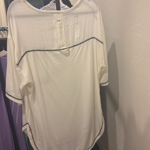 NWOT Free People FP Movement Etten Tee - Picture 5 of 5